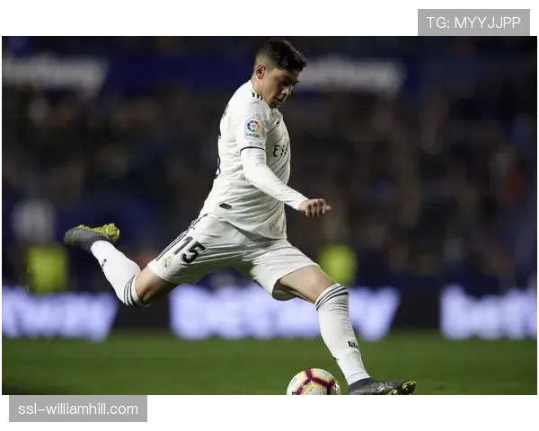 皇马阿森西奥赫伊森伤缺 中卫组合选择余地有限